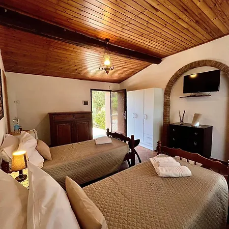 Podere Scoldasu - Diana Farm stay